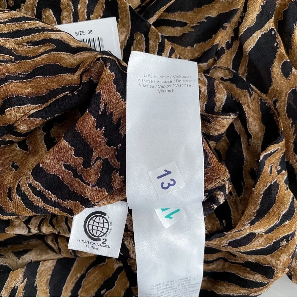 Gianni Tiger Print Bishop Sleeve Top Tie Back Animal Print Brown Orange NEW